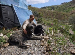 Nahuel with George (left) and Macey (right)