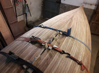 Final strips of the canoe